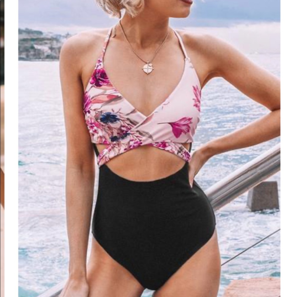 Cupshe Multi floral cutout swimsuit L